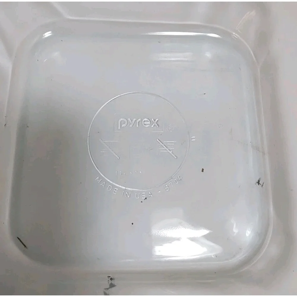 Pyrex 8704 With Snapware Lid Clear Glass Food‎ Storage Container 4 Cups
